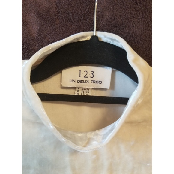 Top - Picture 2 of 3